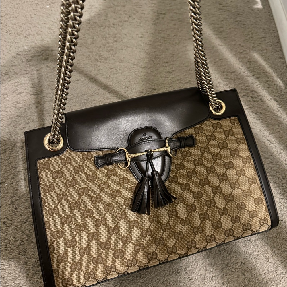 Gucci shoulder bag